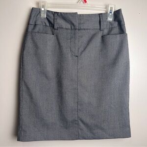 Apt. 9 Gray Pencil Skirt Size 4P EUC
